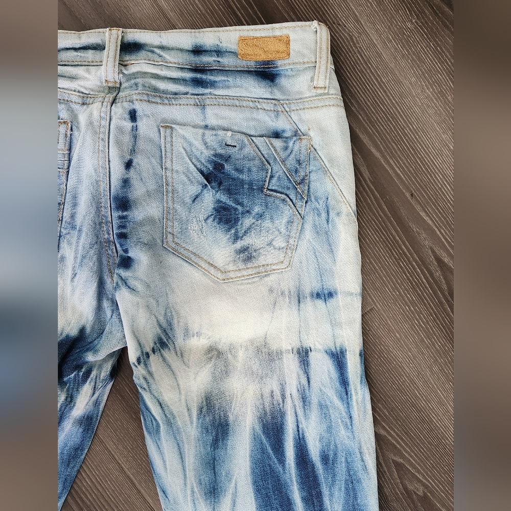 See Thru Soul Jeans - Picture 12 of 16